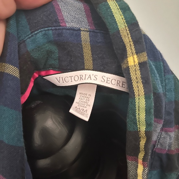 Victoria’s Secret pajama set medium short preowned - Picture 3 of 5